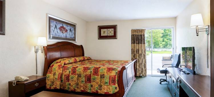 斯汤顿VA家乡旅馆，靠近11号公路(Hometown Inn Staunton VA near Hwy 11)图片