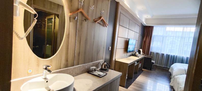 汉阴龙岗大酒店图片