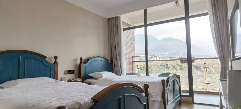 汉源槿上梨花酒店图片