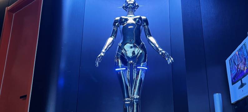 首胜电竞酒店(开封清明上河园龙亭店)图片