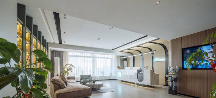 嘉善青果商务酒店(大润发体育中心店)图片