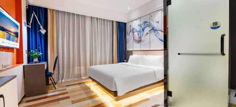 7天酒店(深圳科技园地铁站万象天地店)图片