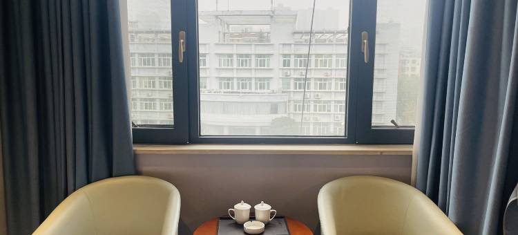 平顶山御玺商务酒店(鹰城广场店)图片