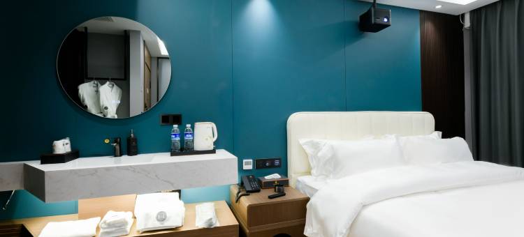 有戏电影酒店(温州苍南站店)图片