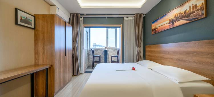 佰斯顿观景酒店(银川大阅城店)图片