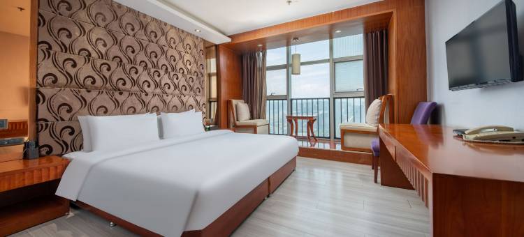 华融名仕酒店(宝鸡南站店)图片