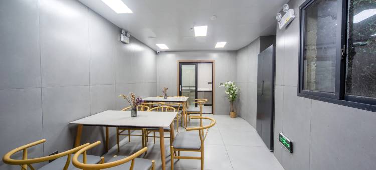 桐舍·初见宝藏江景民宿(凤凰古城雾桥店)图片
