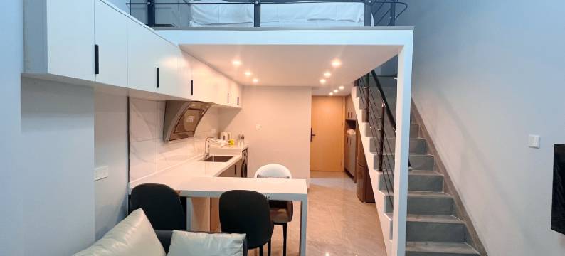 鹿鼎商务Loft公寓(江铃地铁站店)图片