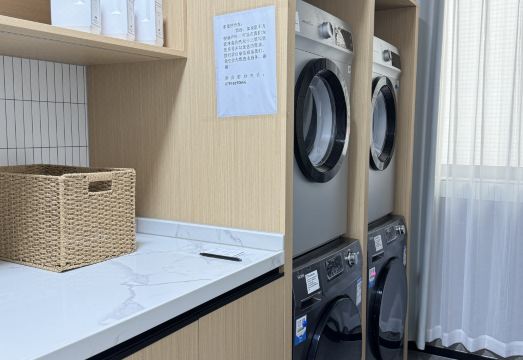 Country Inn & Suites By Radisson Leizhou Xihu Wuheng Road Store Hotel Overview