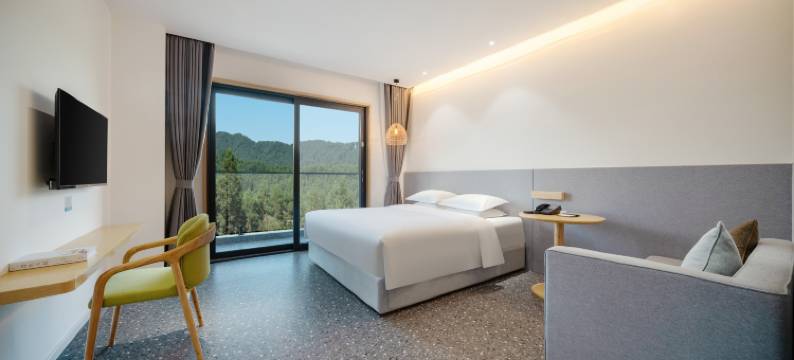 瓦屋山汀颐酒店图片