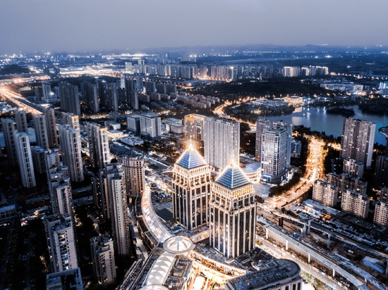 徐州环球港高铁站亚朵酒店