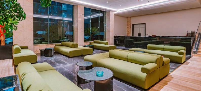 洪瑞·半岛国际酒店(玉山站金山大道店)图片