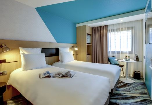 Mercure Paris Gare De Lyon TGV Hotel Overview