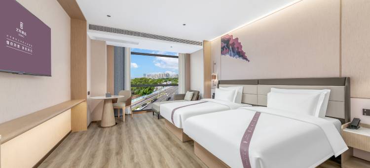 艺龙酒店(三亚湾店)图片