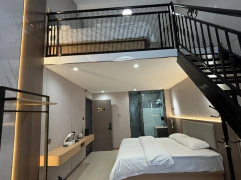 凌云酒店(香山大道康和城店)