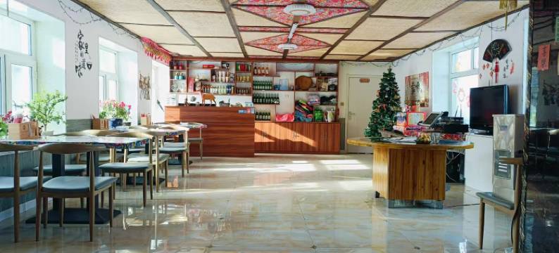 雪谷九鼎阁客栈(雪谷风景区店)图片