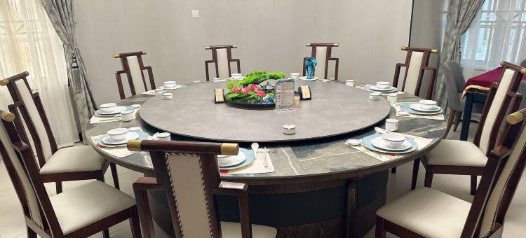 君悦连锁酒店【阿布贾会展TOP店●机场接送●3餐全包●安保巡逻】(JUN YUE Hotel(Abuja Conference Center Branch · Chinese-friendly ))图片