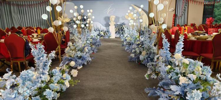 鸿富大酒店图片