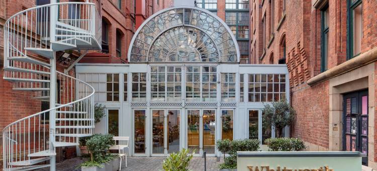 曼城惠特沃思洛克(Whitworth Locke)图片