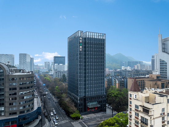 阪哲3酒店(西湖区黄龙体育中心店)