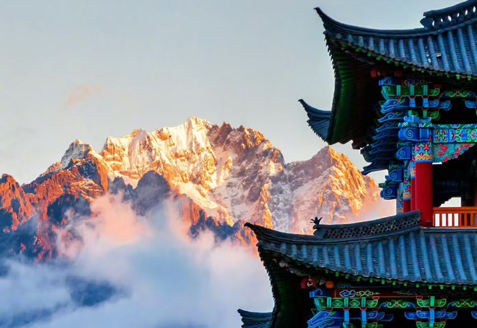 丽江河畔旅舍外景图