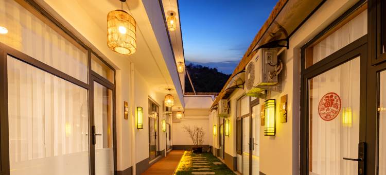 知见山行民宿(五台山风景区店)图片