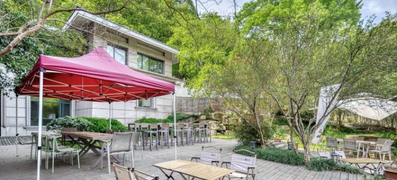 杭州蓝天清水湾酒店(西湖雷峰塔店)图片