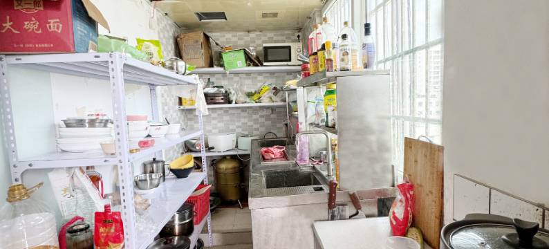 易宿国际青年旅舍(三亚步行街海景店)图片