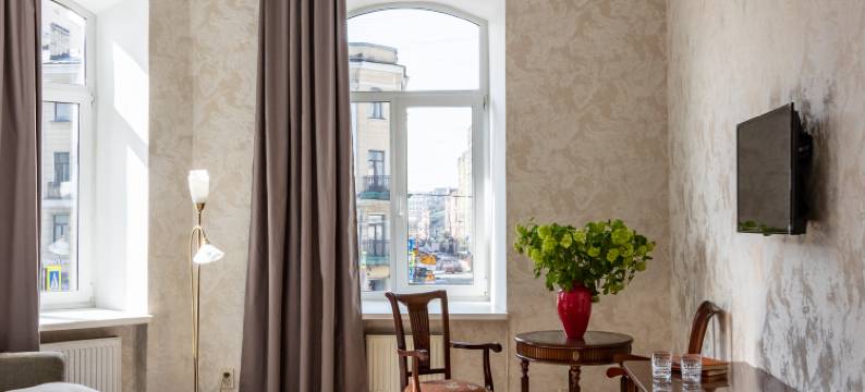 Nomera na ploschadi Vosstaniya图片