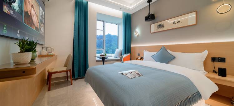 云逸智享民宿(六盘水师范学院店)图片