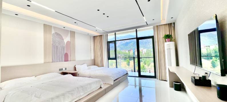 山夏民宿(河南宝泉旅游区店)图片