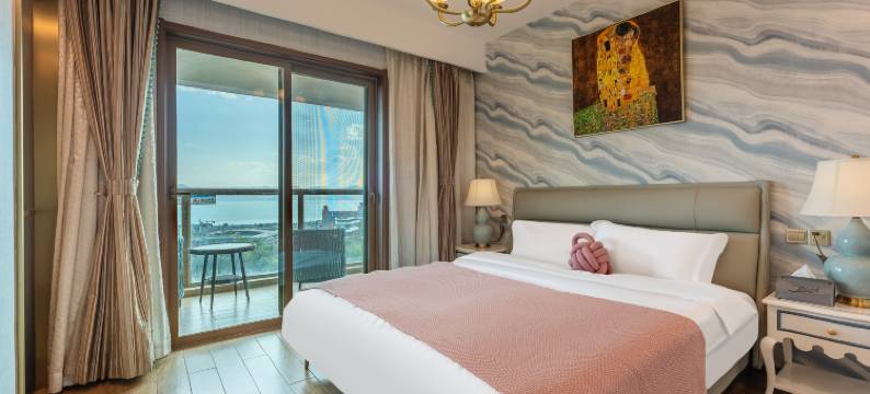 抚仙湖慢雲度假民宿(澄江化石地博物馆欢乐大世界店)图片