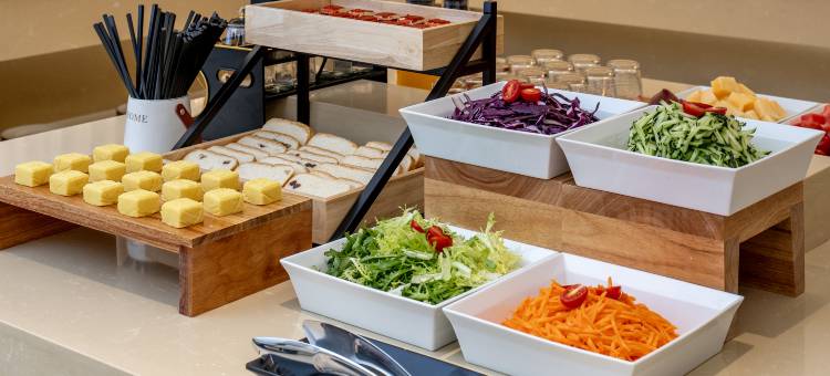 维也纳酒店(盘州南湖公园银杏广场店)图片