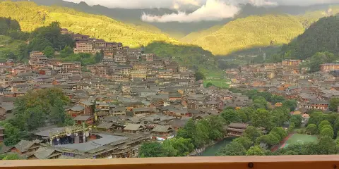 西江觀景台傳說高空全景度假美宿客棧