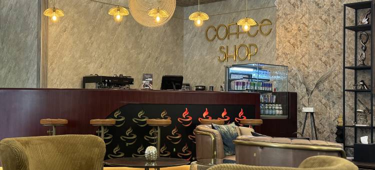 Redwaves Hotel图片