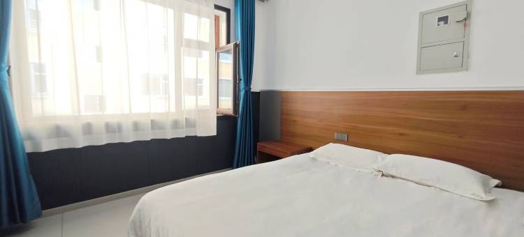 家馨时尚宾馆(大杨树站店)图片