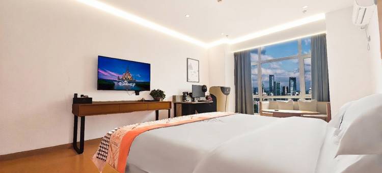 喆霆电竞酒店(唐山曹妃甸区店)图片