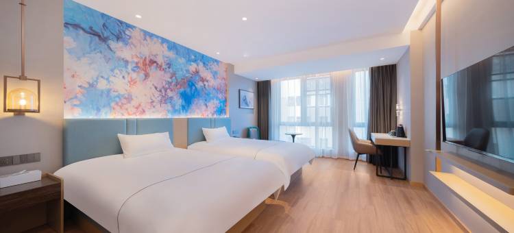 白玉兰酒店(上海漕盈路地铁站吾悦广场店)图片