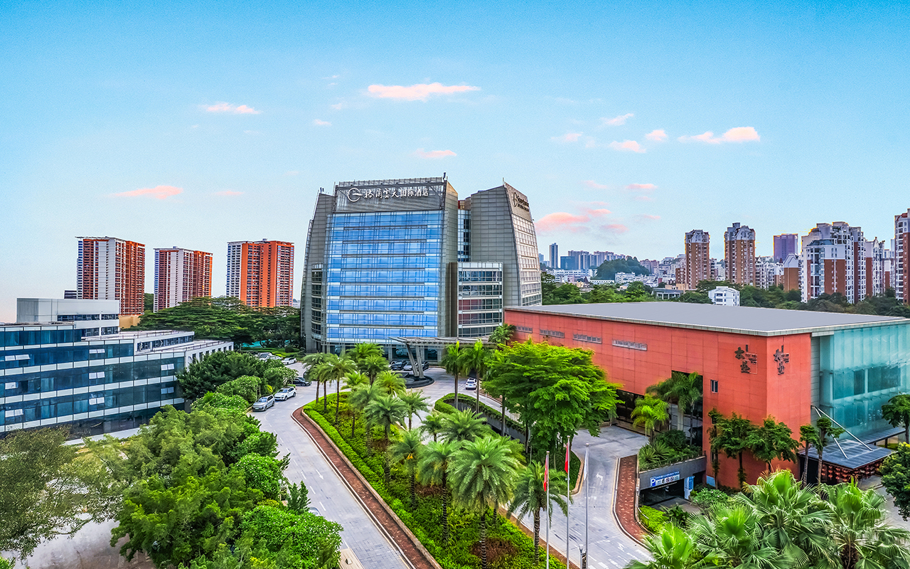 Grand Skylight International Hotel Guanlan Over view