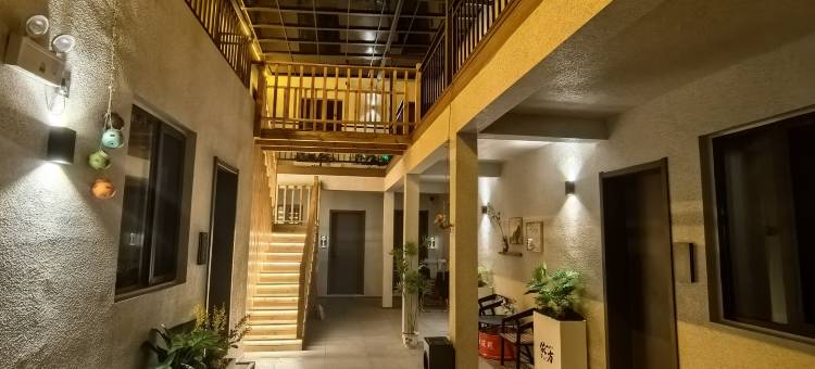 依方筱苑民宿(清明上河园西司夜市店)图片