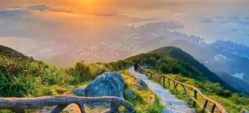 万科行旅AWAKENING•SOULMATE深南道68号国际轻居(深圳罗湖口岸店)图片