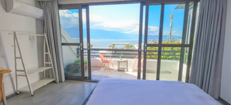 大理拾鲤云邸海景别墅(洱海店)图片