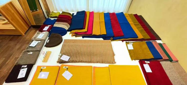 夏河·贤择云居图片