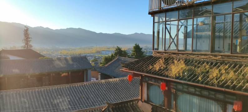 梦里繁花・360°空中花园・云海星潮・Vista古韵轻奢美宿(丽江古城店)图片