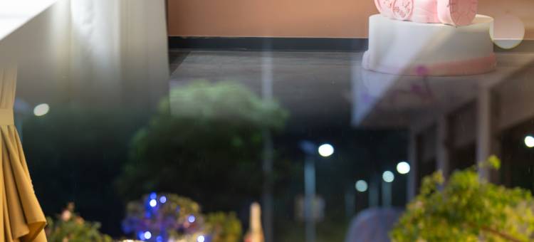 梵舍·青山外villa设计师定制美宿(三清山旅游公路店)图片