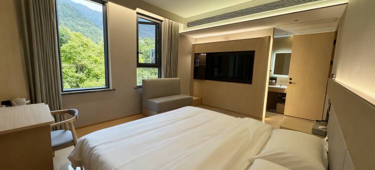 酒城民宿(天立酒街店)图片