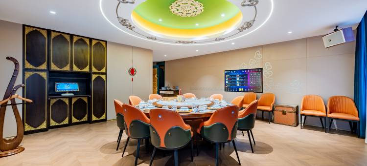 包头云舍酒店(国际会展中心天福广场店)图片