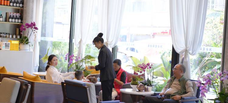 普洱沐云花园酒店(思茅区高铁站店)图片
