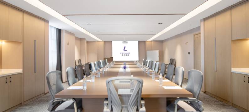 麗枫酒店(景德镇陶溪川文创街区雕塑瓷厂店)图片