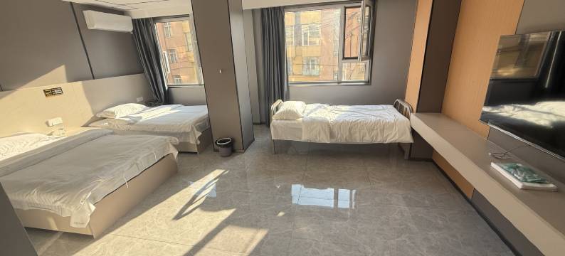 江机大浴池图片